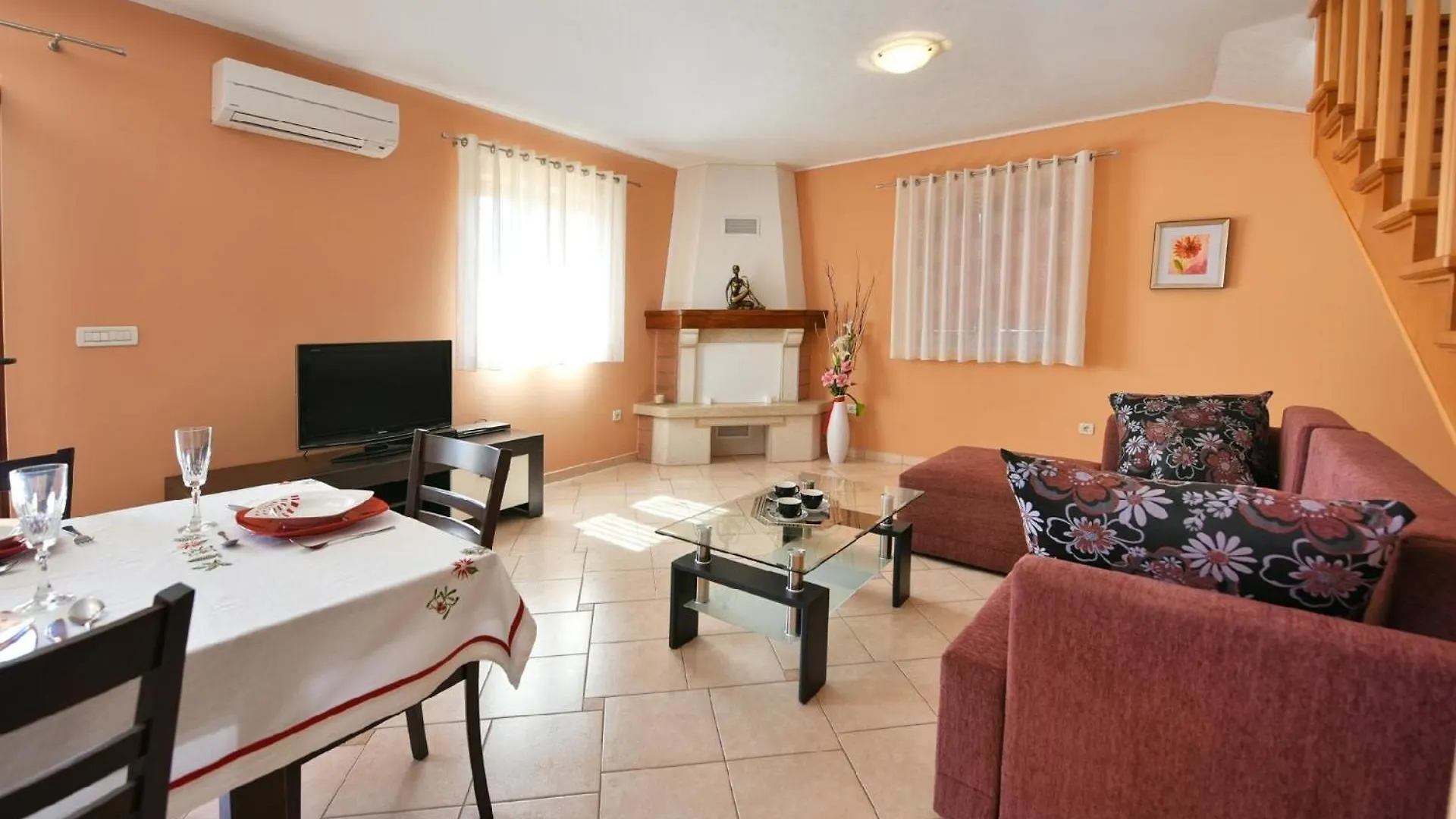 Prázdninový dům Ferienhaus Mit Privatpool Fuer 6 Personen Ca 115 Qm In Radetici, Istrien Binnenland Von Istrien Mofardini