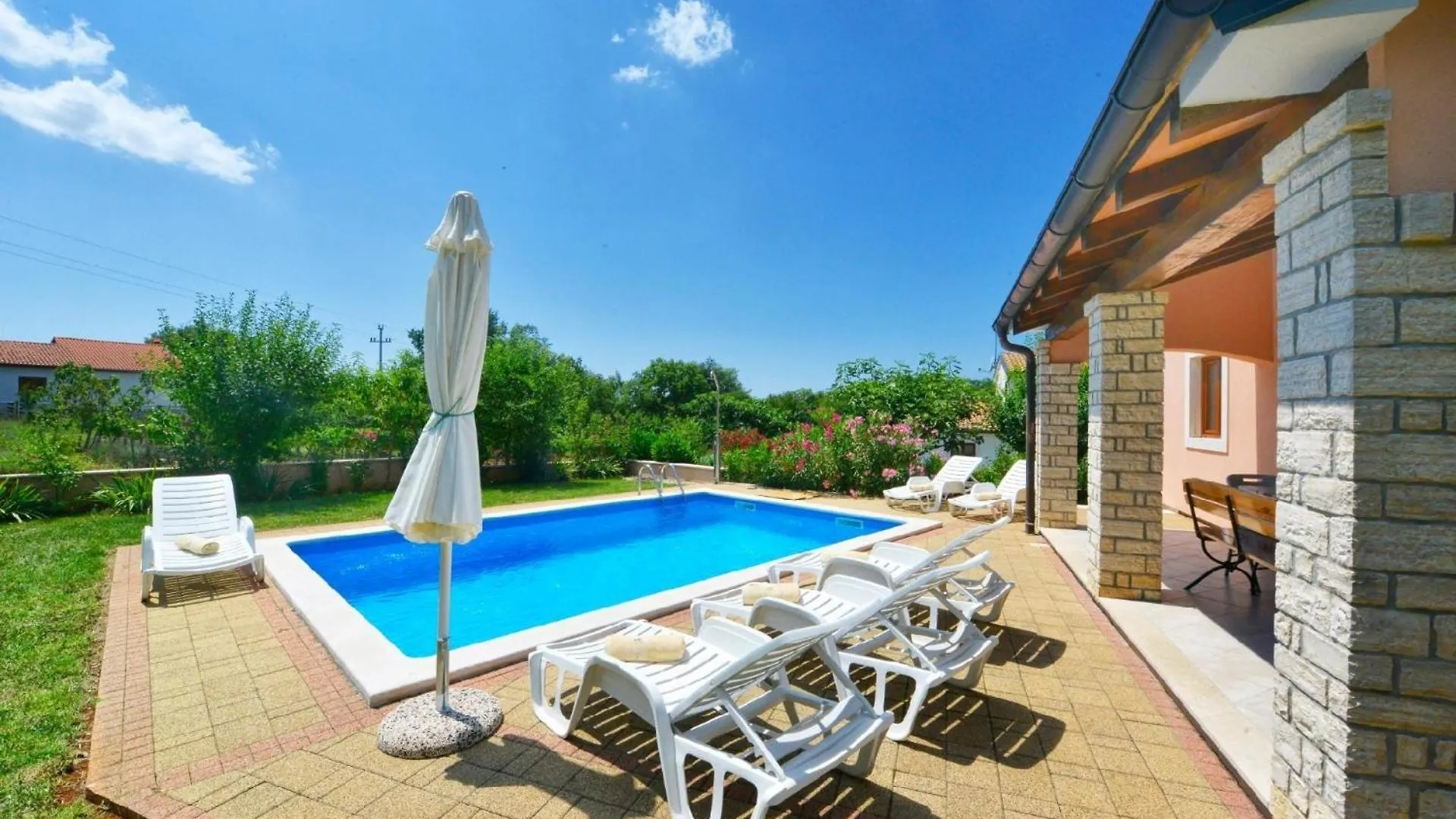 Prázdninový dům Ferienhaus Mit Privatpool Fuer 6 Personen Ca 115 Qm In Radetici, Istrien Binnenland Von Istrien Mofardini